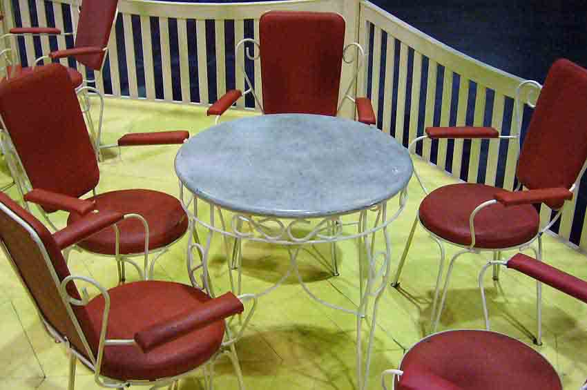 Tische & Stühle (13)